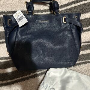 NWT Michael Kors GRETA Large Pebbled Leather Tote